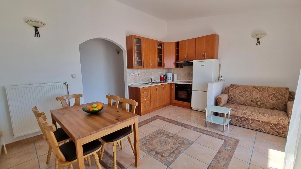 Apartments Stare Duce 6 Omiš Zewnętrze zdjęcie