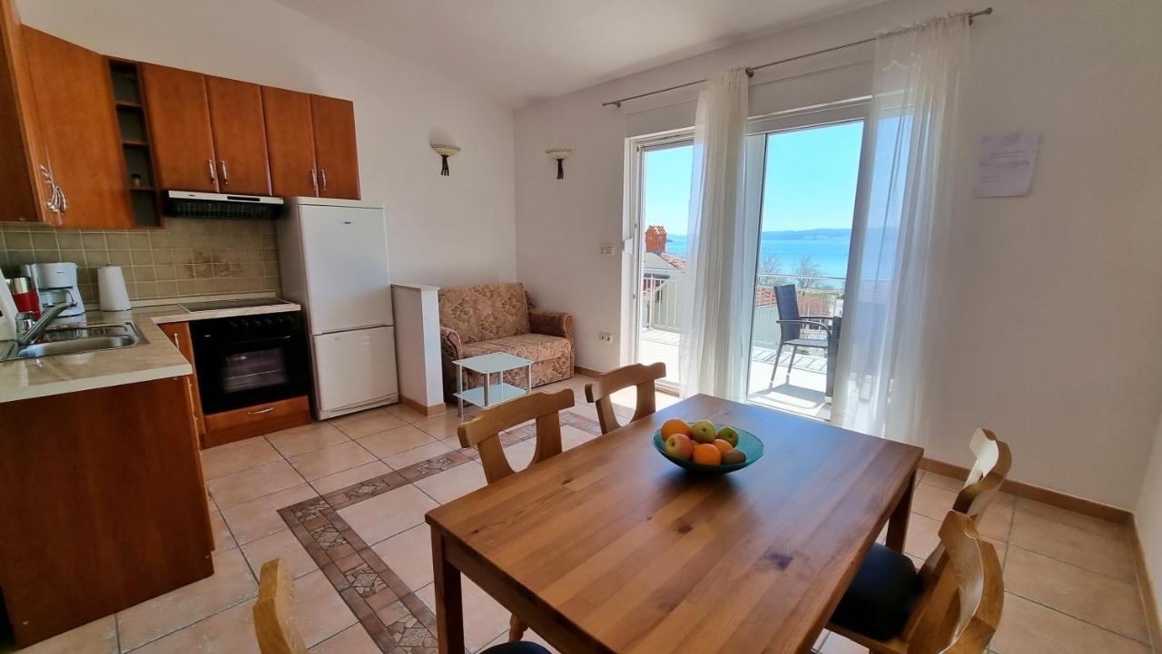 Apartments Stare Duce 6 Omiš Zewnętrze zdjęcie