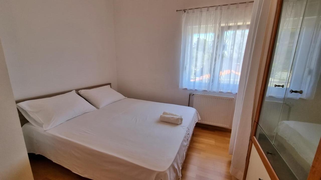 Apartments Stare Duce 6 Omiš Zewnętrze zdjęcie