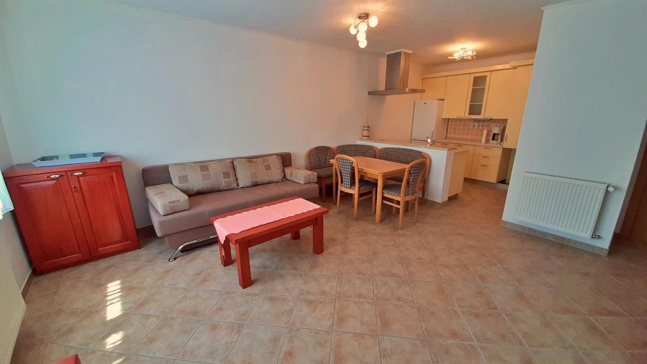 Apartments Stare Duce 6 Omiš Zewnętrze zdjęcie